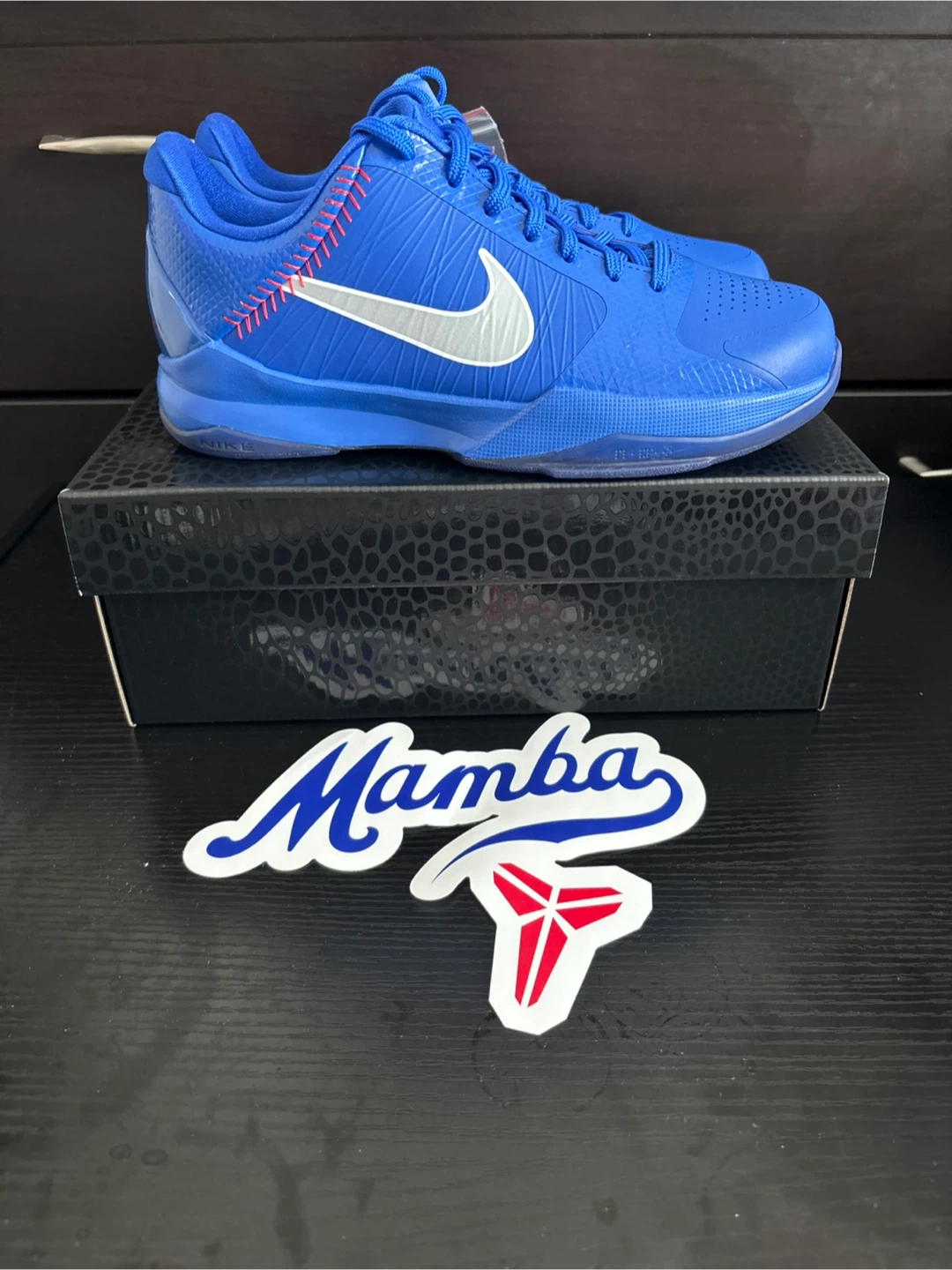 Kobe 5 Dodgers size 7y - photo 4