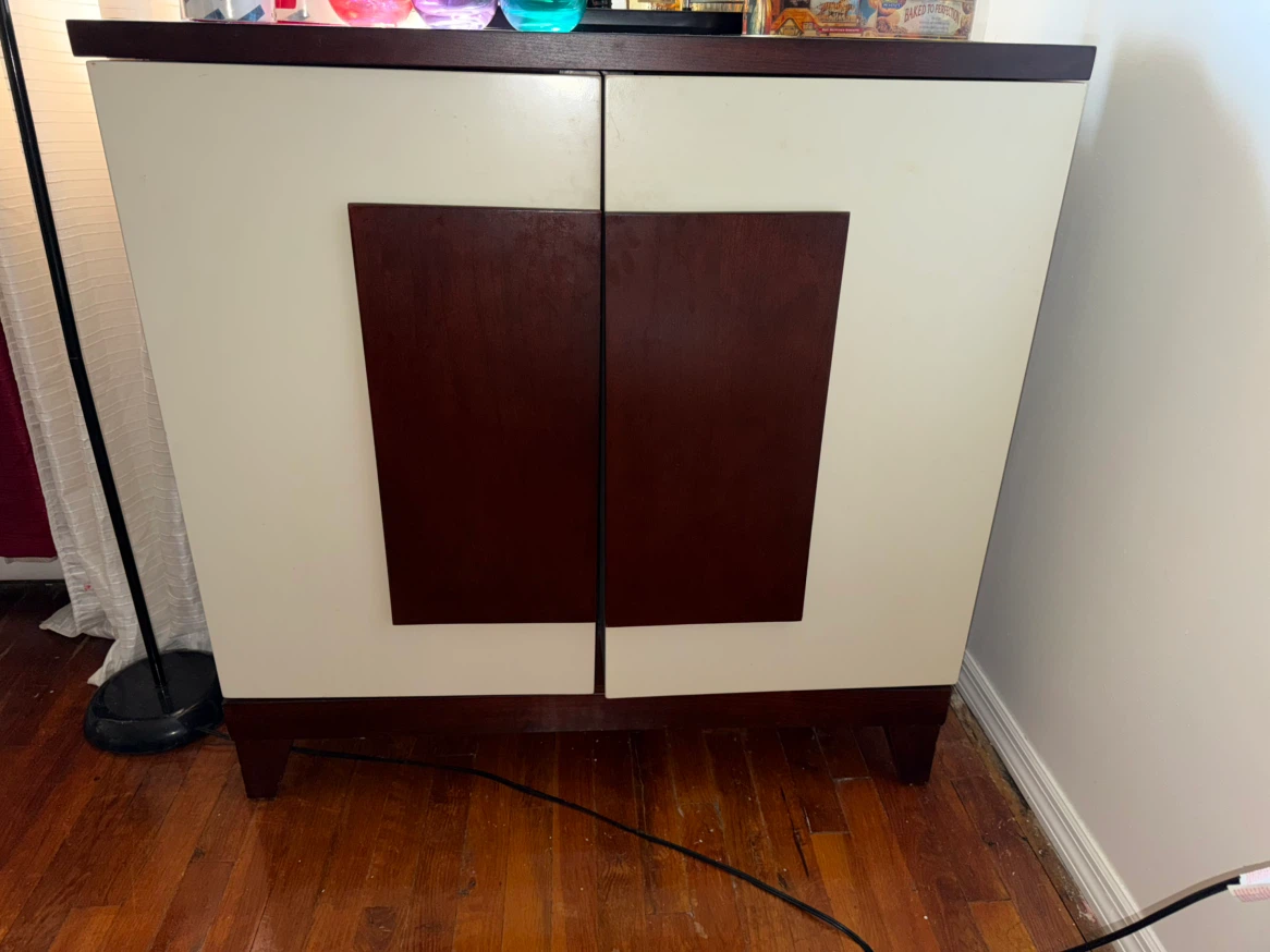 Wooden Bar Cabinet with Glass Top