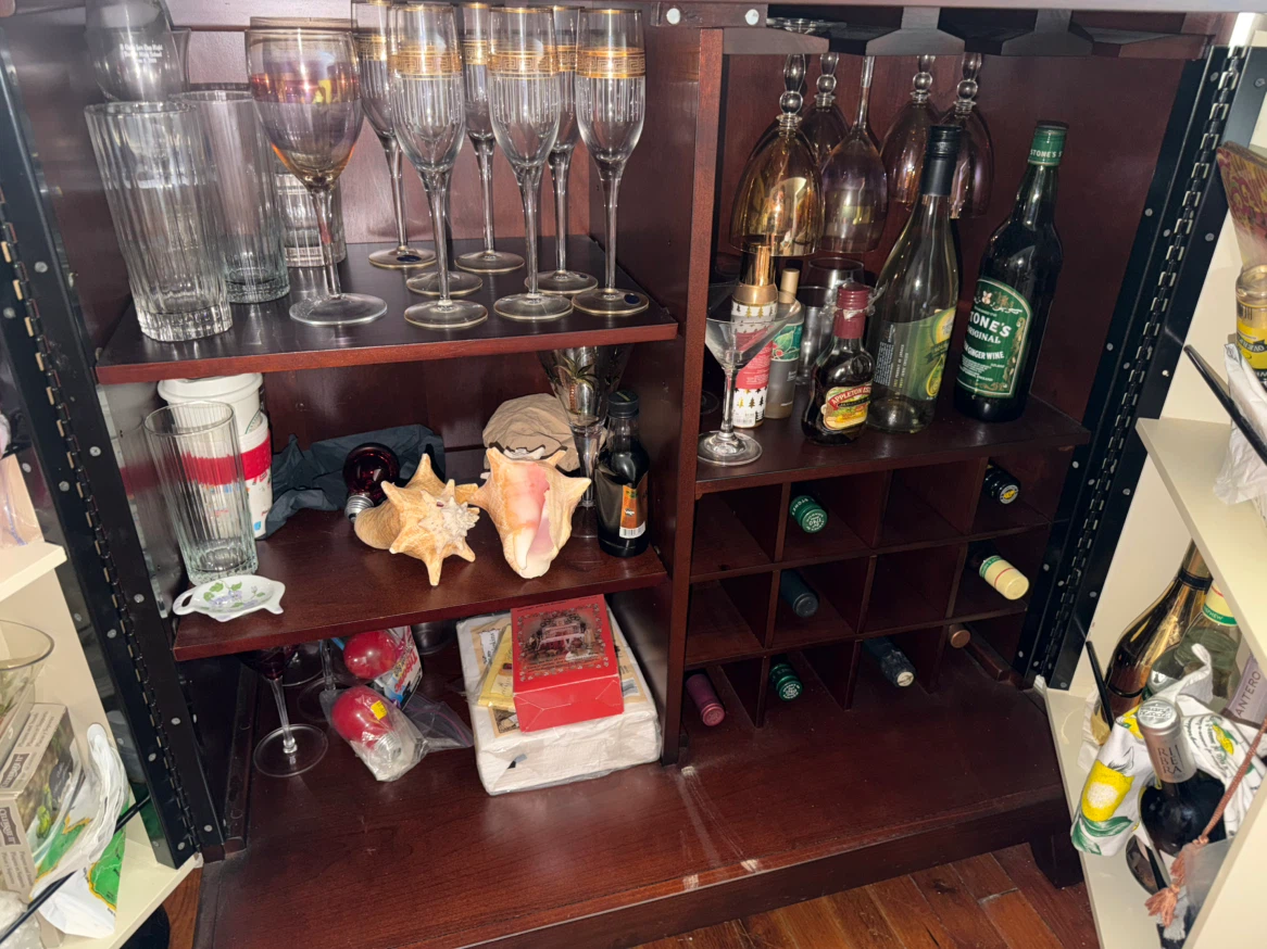 Wooden Bar Cabinet with Glass Top - photo 4