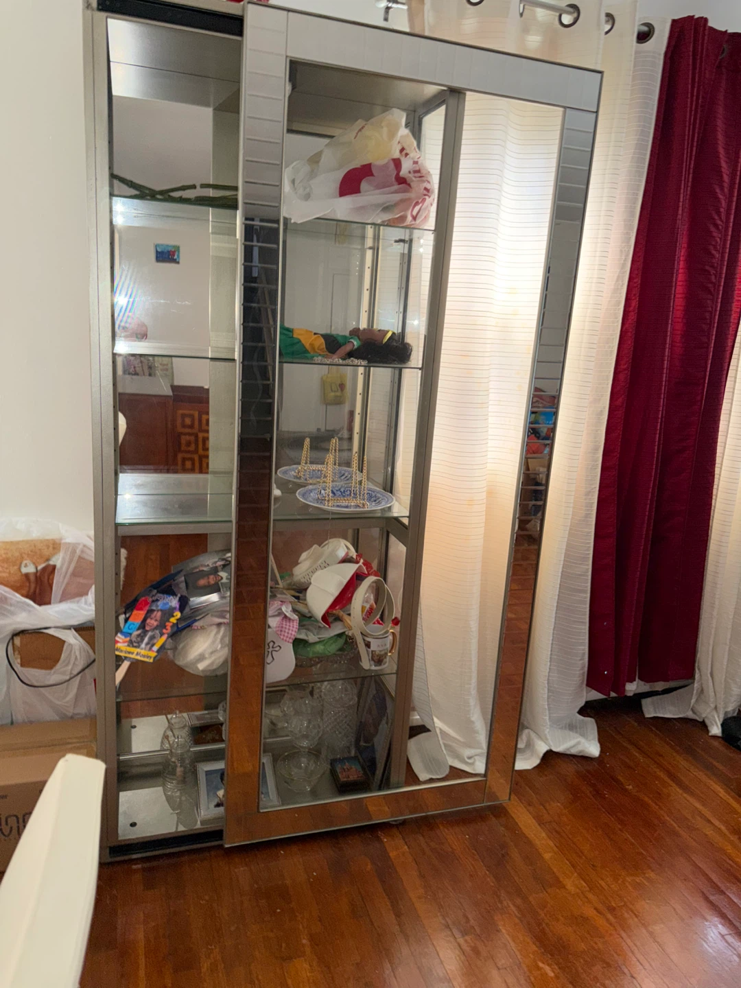 Mirrored Display Cabinet with Glass Shelves - photo 2