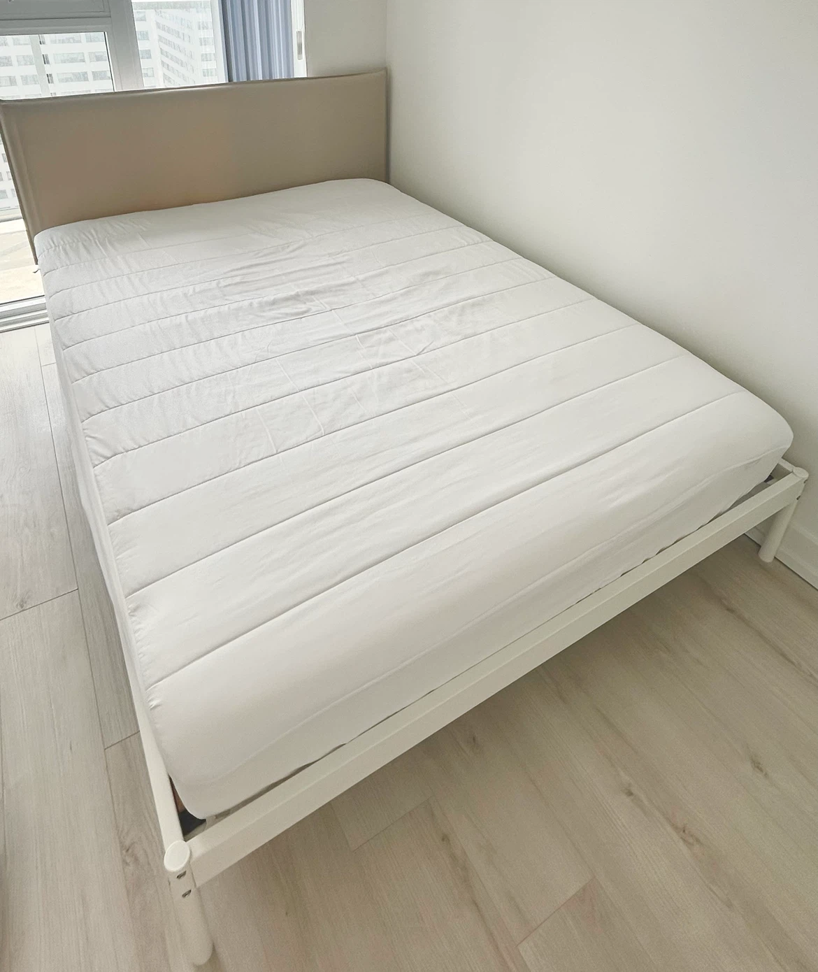 IKEA KLEPPSTAD Bed Frame + VESSTERÖY Mattress (Full/Double)