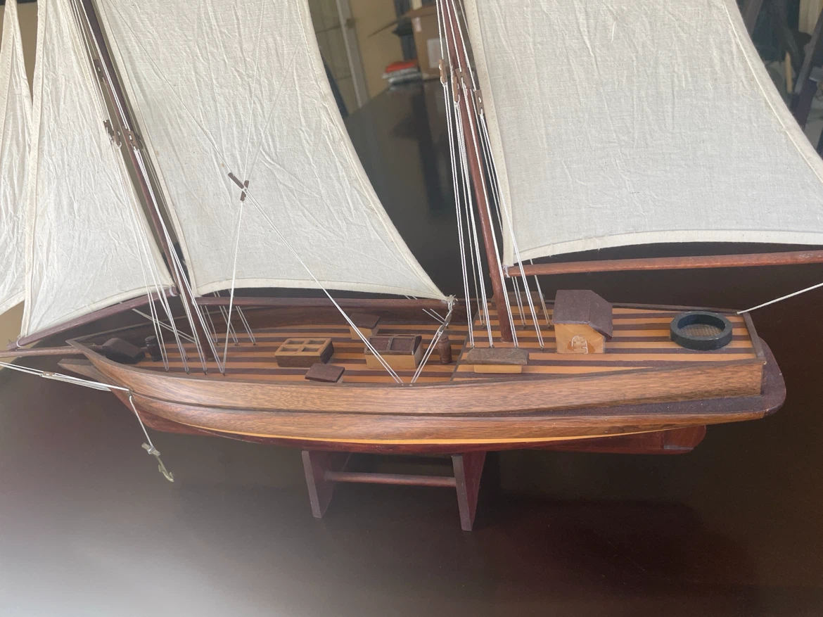 Wooden Sailboat Model - photo 4