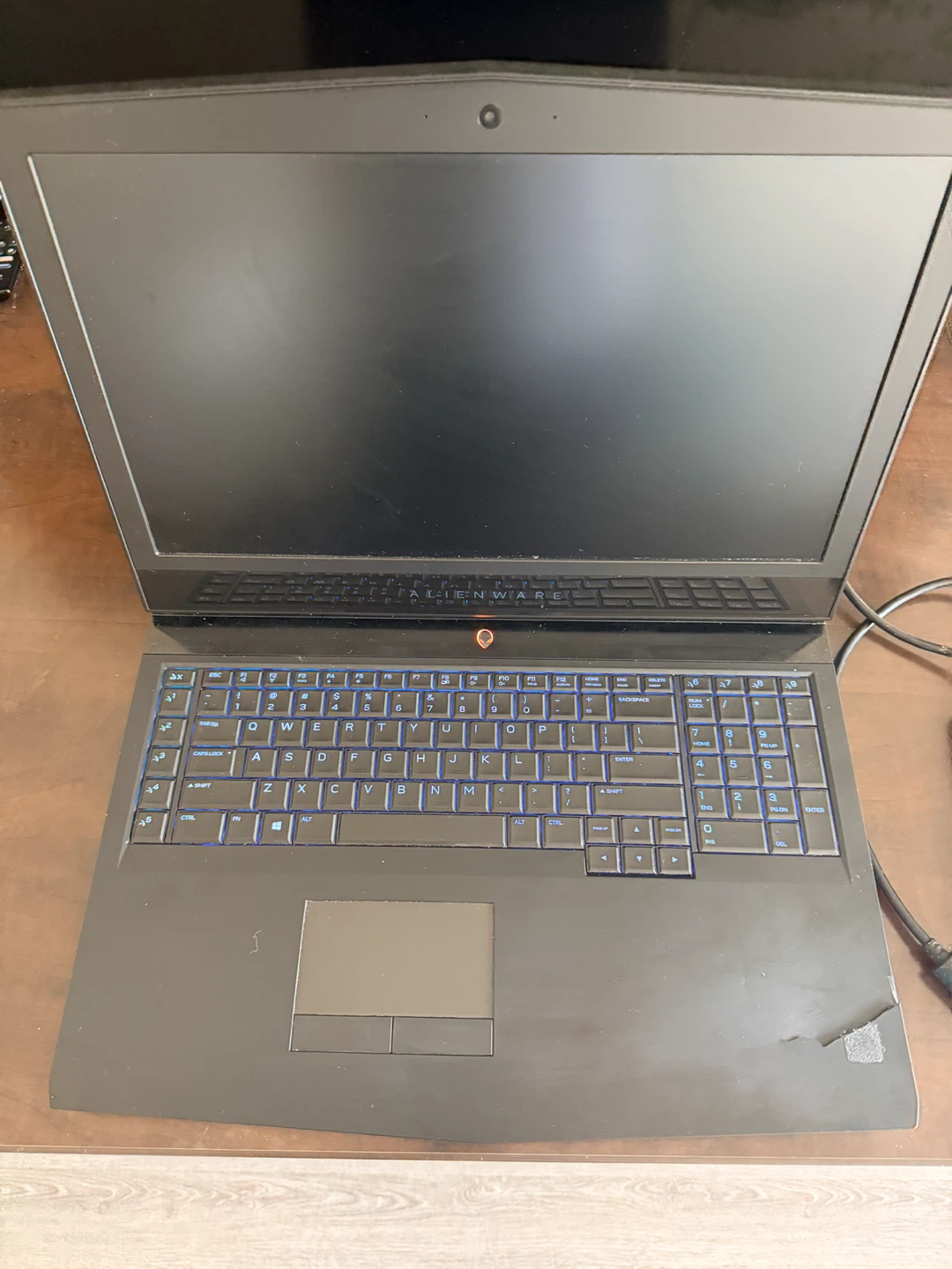 Alienware Laptop 17inch/16RAM/1TB storage - photo 4