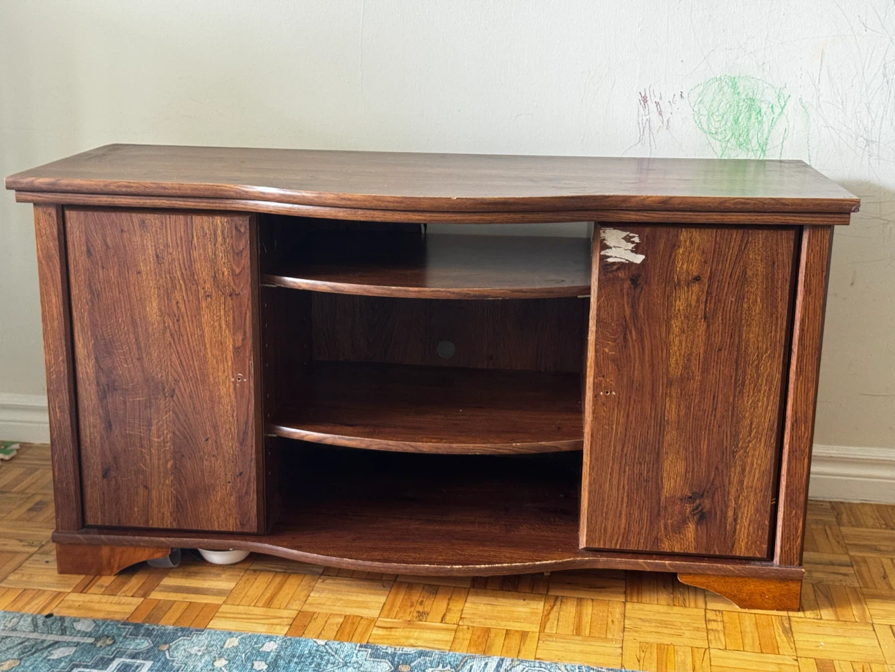 Dark Wood Curved Front TV Stand Media Console - photo 2