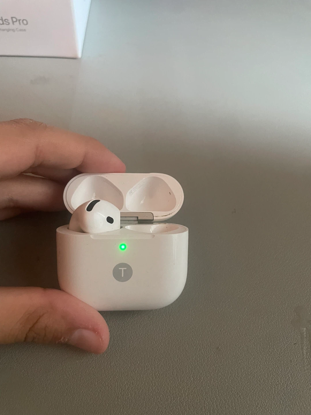 Apple AirPods 4th Gen with Charging Case