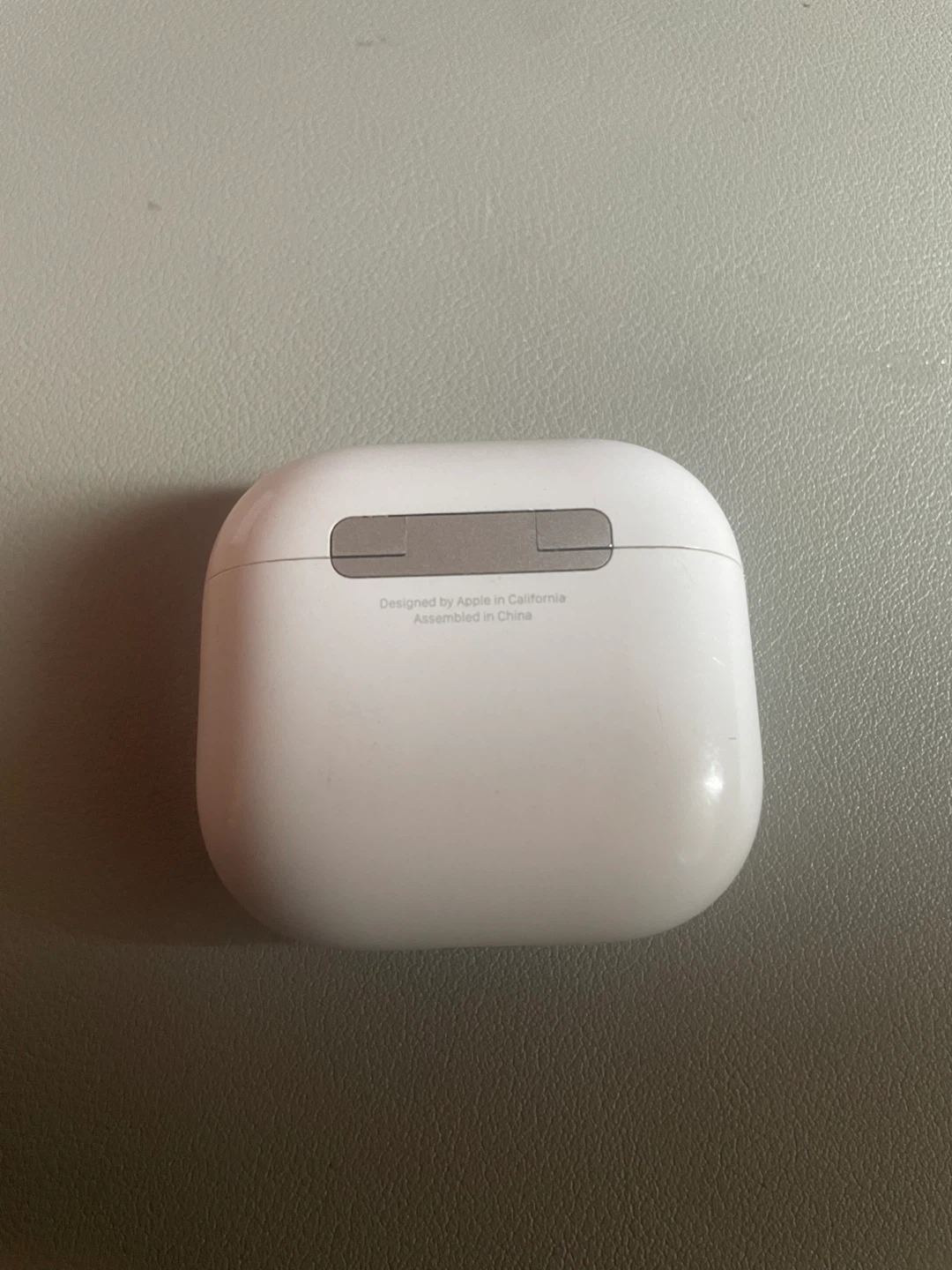 Apple AirPods 4th Gen with Charging Case - photo 2
