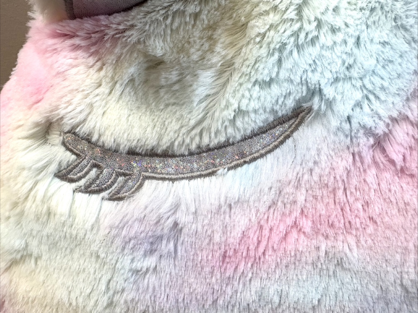 Unicorn Reading Pillow - Like New - photo 5