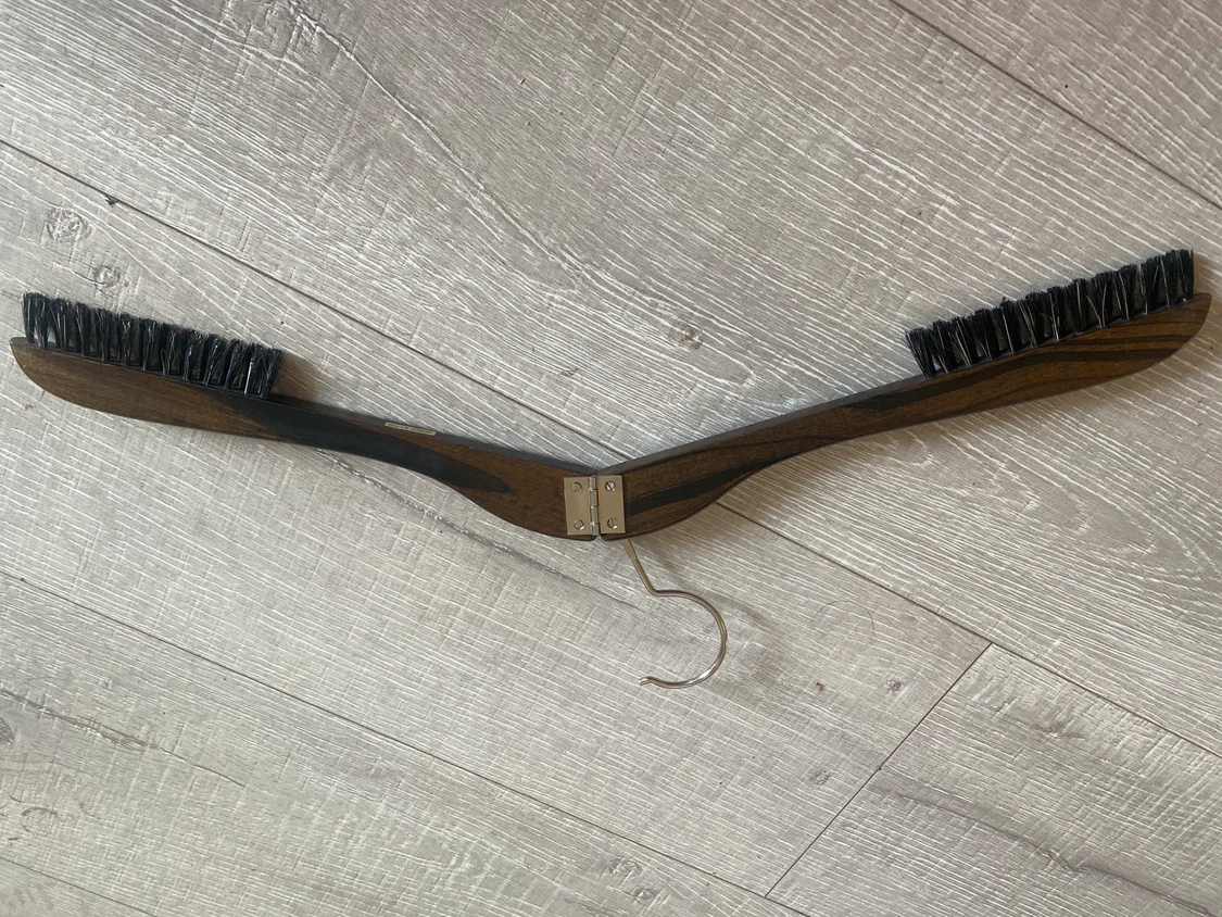 Vintage Collapsible Wooden Clothes Brush with Hanger - photo 3