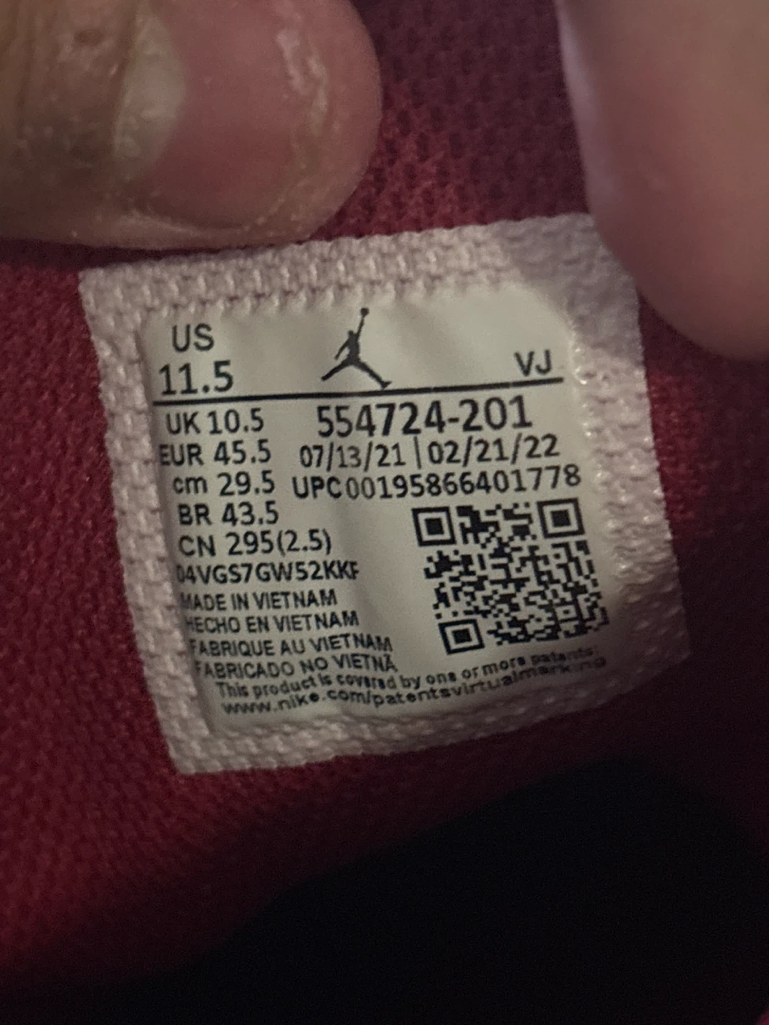Jordan 1 Mid SE Tan Red White Sneakers - photo 3