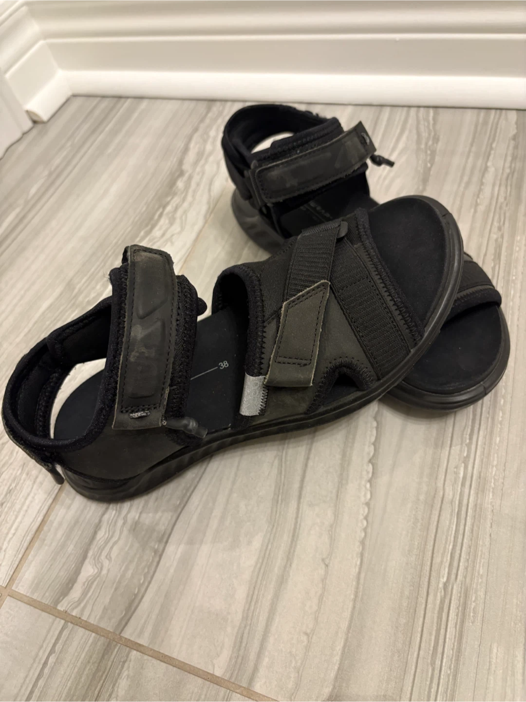 ECCO EXOWRAP Black Sandals Size 7/7.5 Women - photo 5