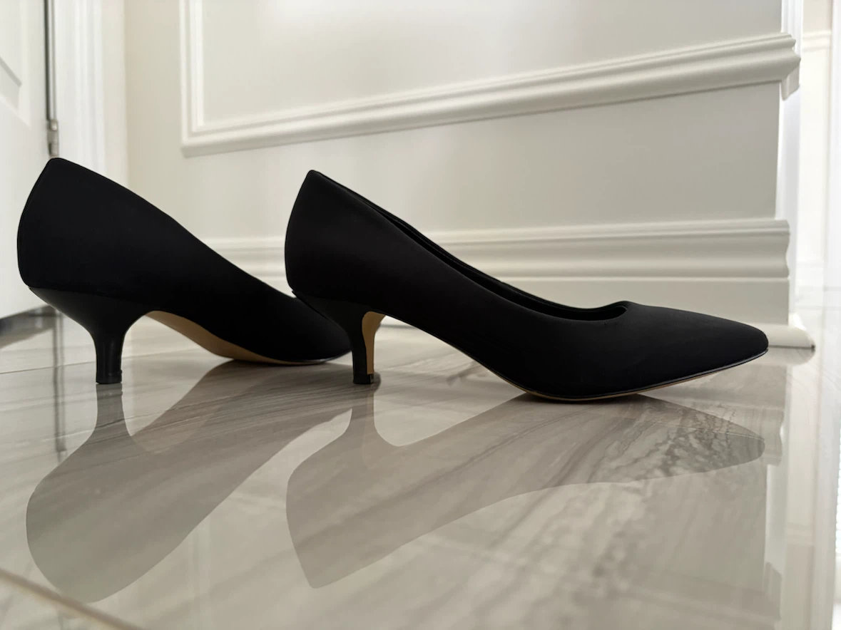 Donald J Pliner Black Fabric Kitten Heel Pumps - photo 4