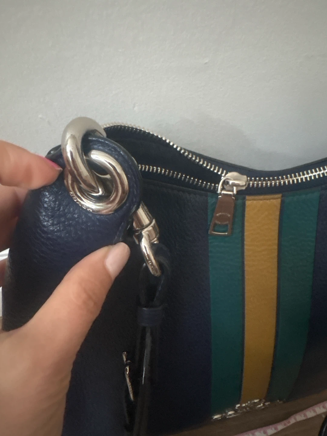 Michael Kors Tote Bag - MK Signature Print - photo 3
