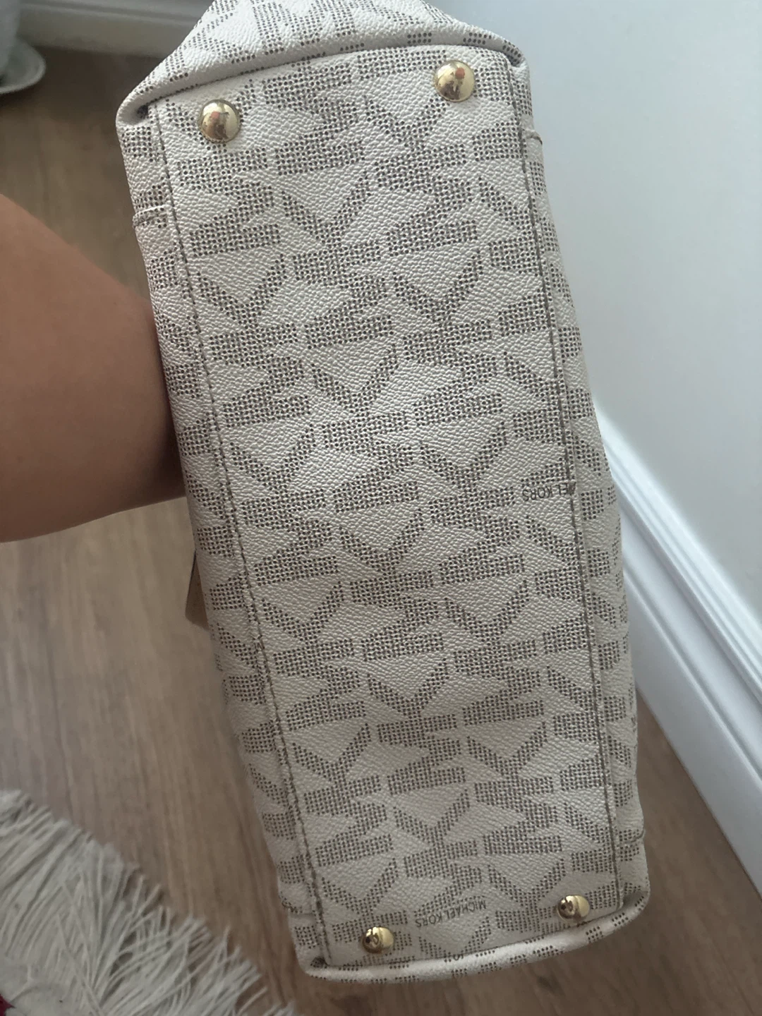 Michael Kors Tote Bag - MK Signature Print - photo 5
