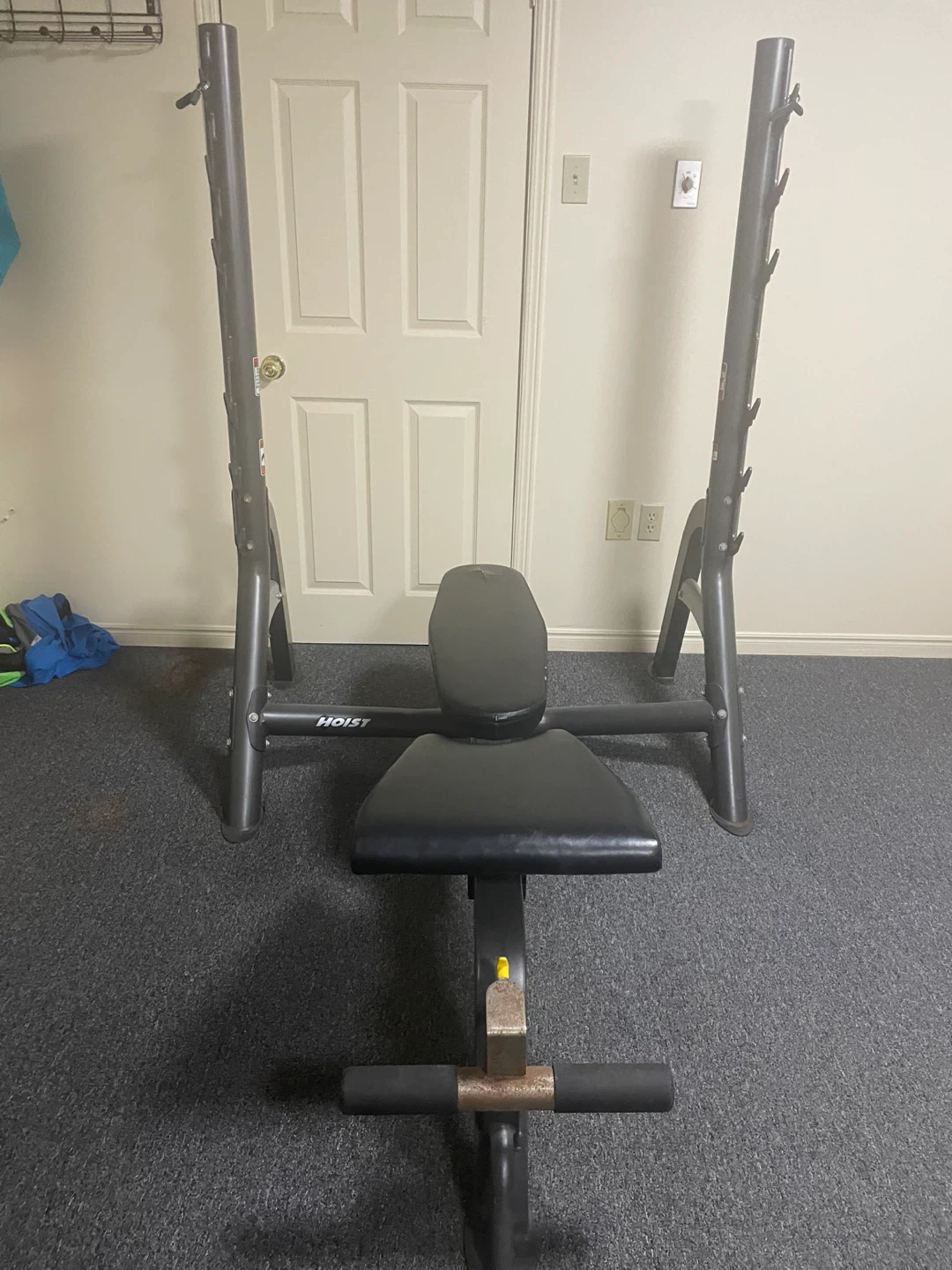 HOIST Weight Bench