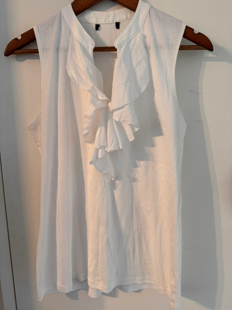 White Sleeveless Ruffle Top - photo 3