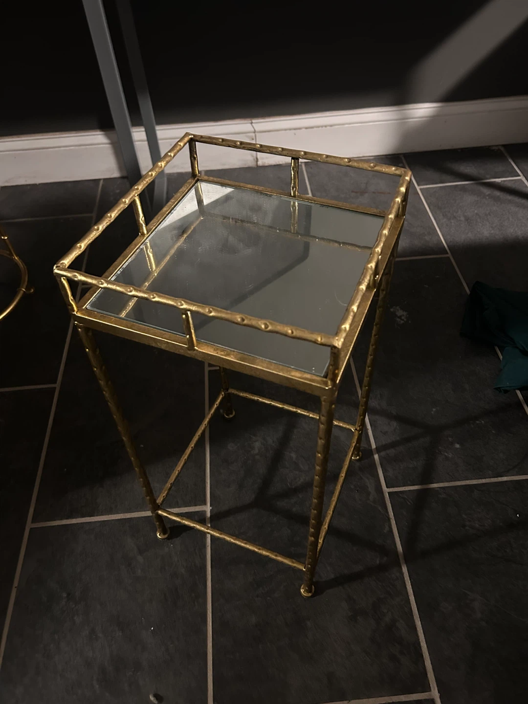 Gold Metal Side Table Set with Mirrored Tops - photo 3