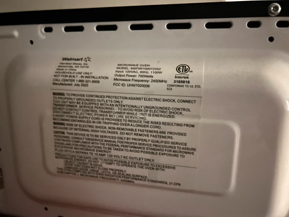 Red Microwave - photo 3