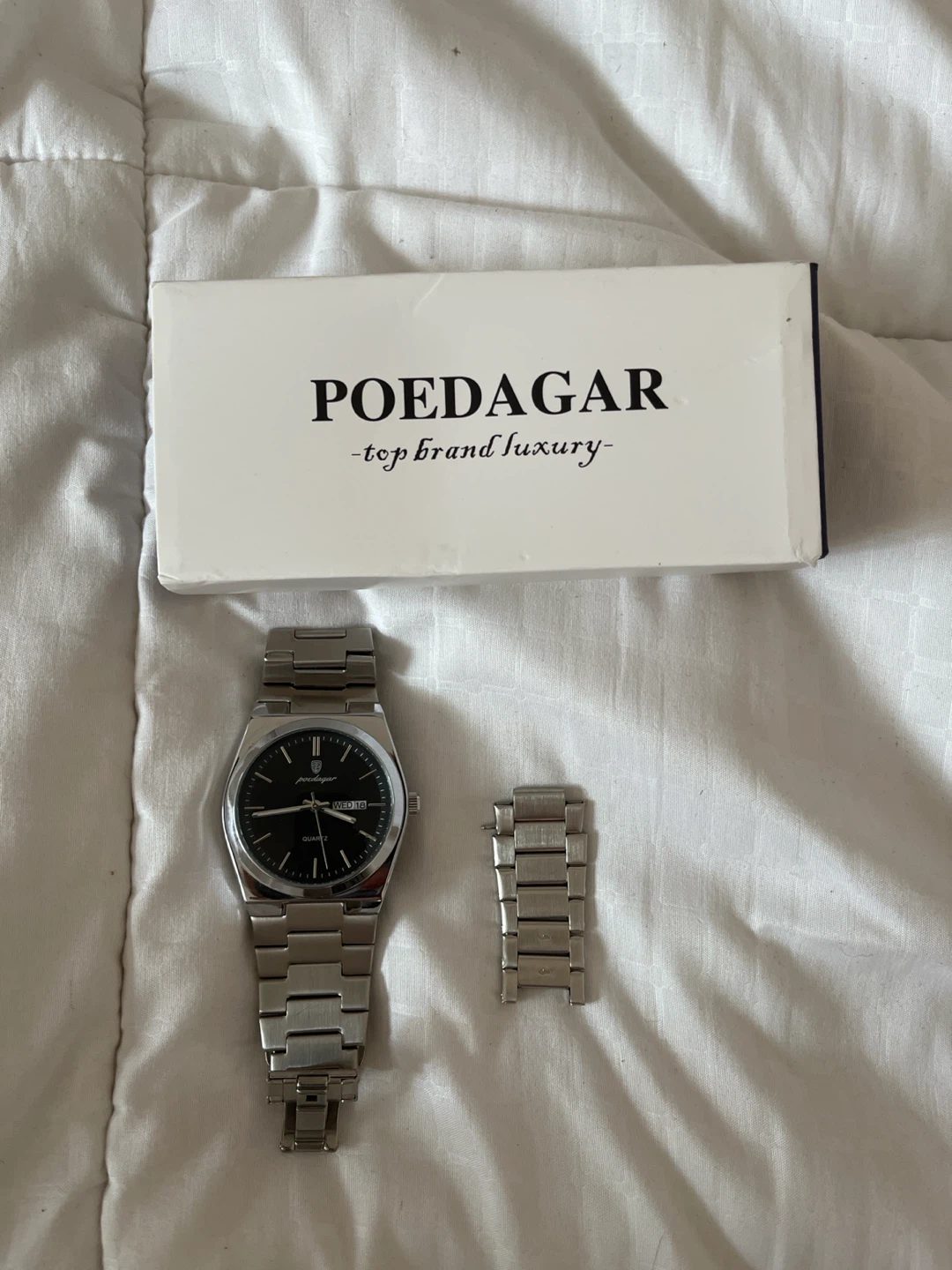 POEDAGAR Quartz Watch with Extra Bracelet Links - photo 3