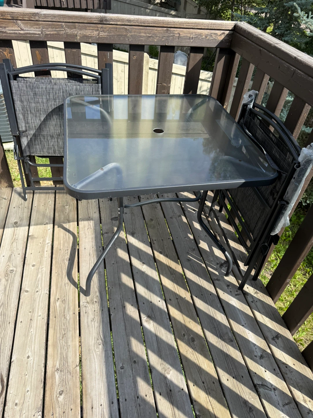 Patio Table with 4 Chairs