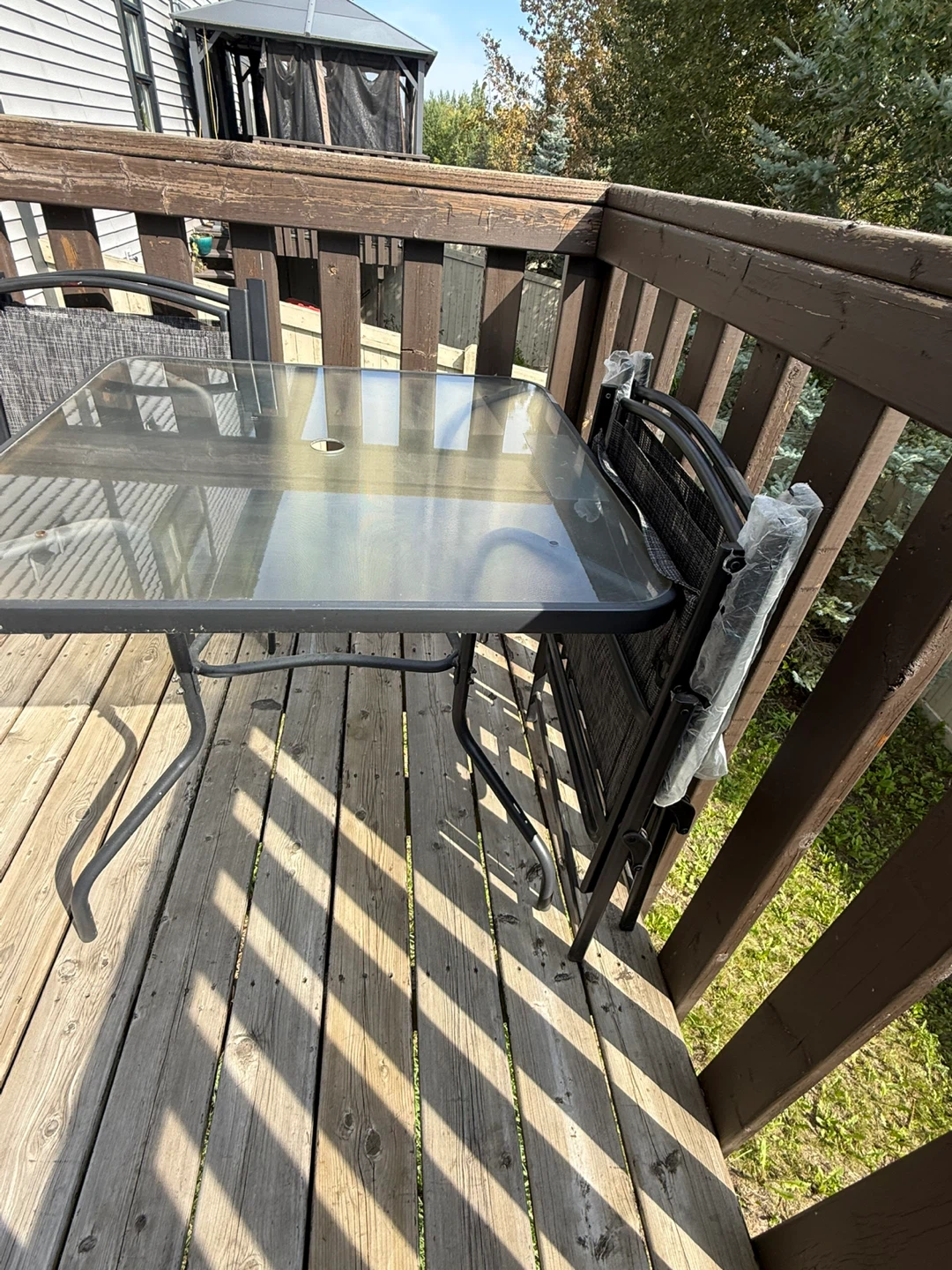 Patio Table with 4 Chairs - photo 4