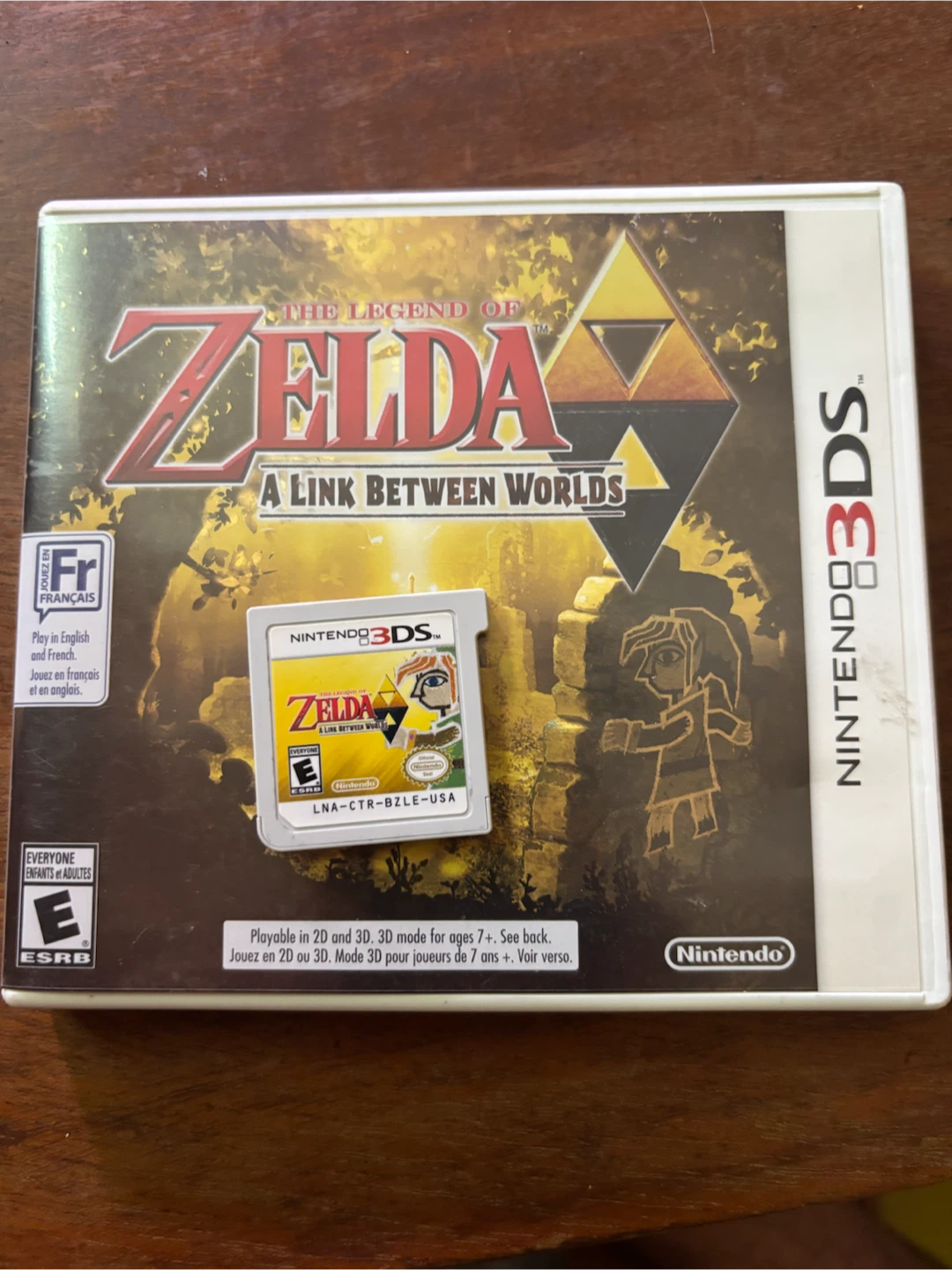 Tloz- A Link Between Worlds(3ds)