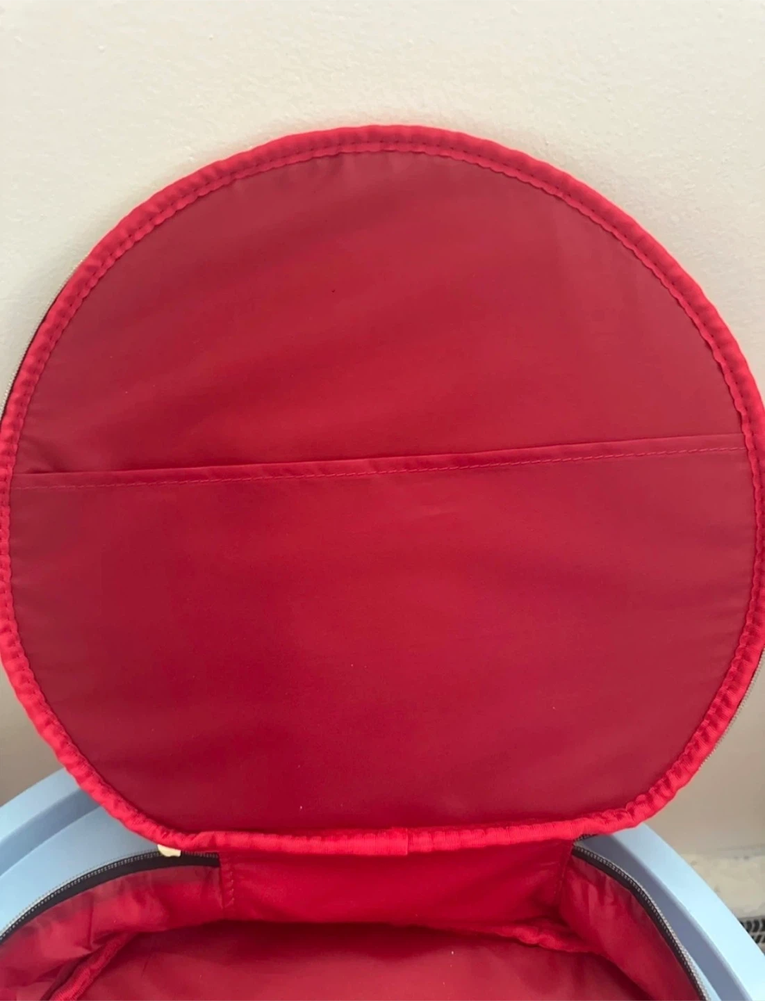 Elizabeth Arden Cosmetic Bag - photo 3