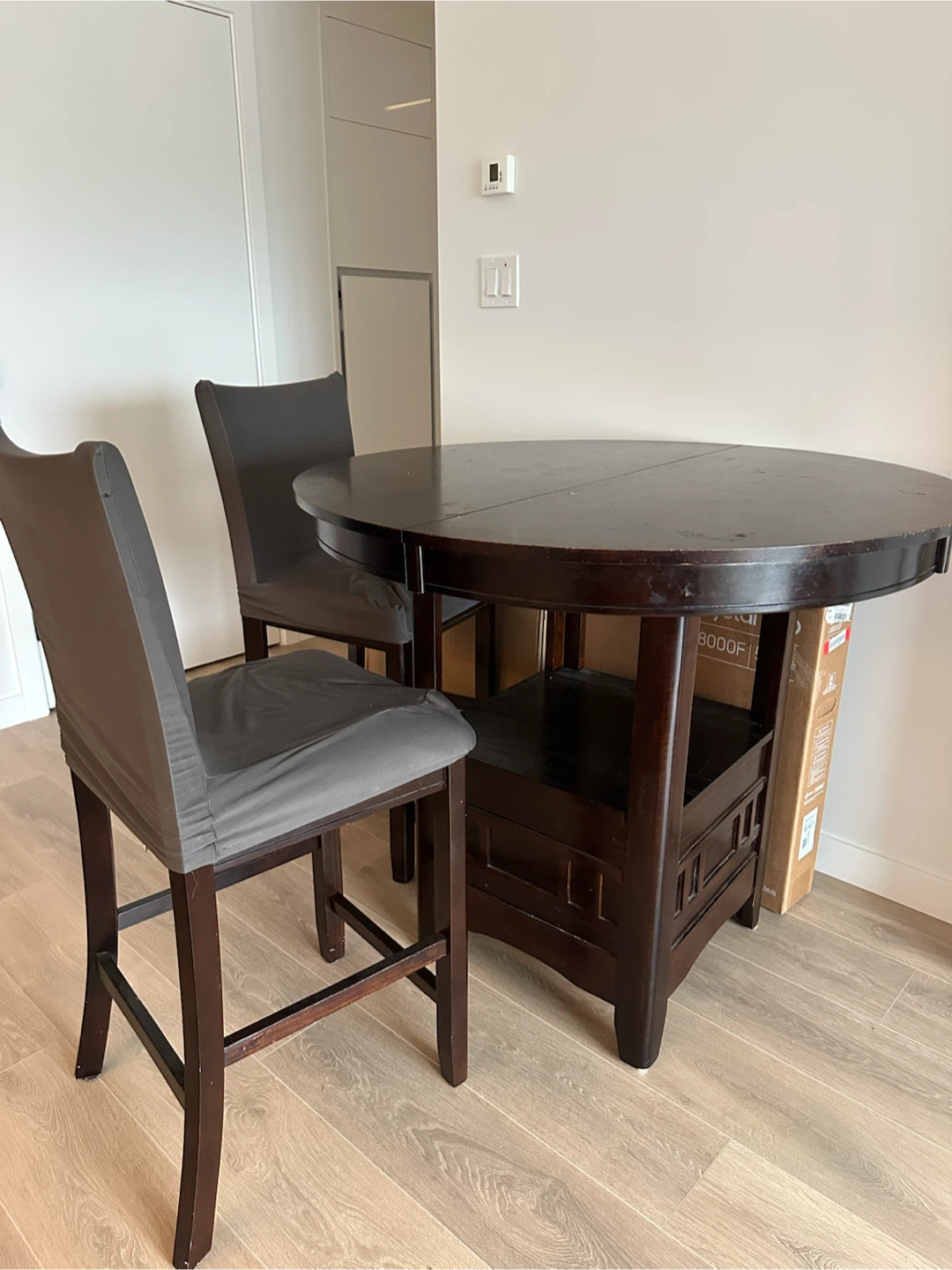 Round Counter Height Dining Set with Extension Leaf - 4 chairs