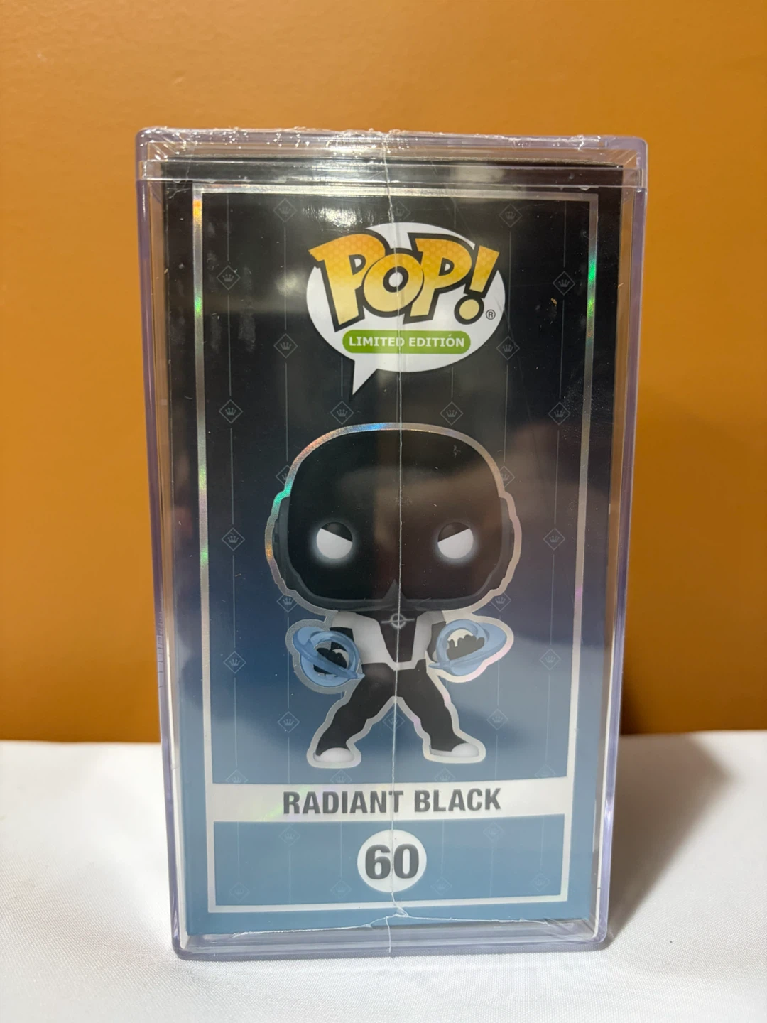 Radiant Black Funko Pop! #60 - SDCC Exclusive 5000 pieces - photo 3