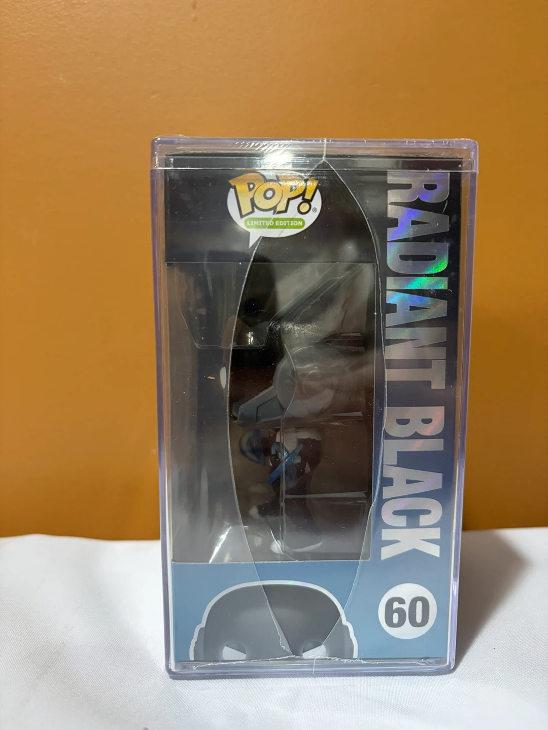 Radiant Black Funko Pop! #60 - SDCC Exclusive 5000 pieces - photo 4