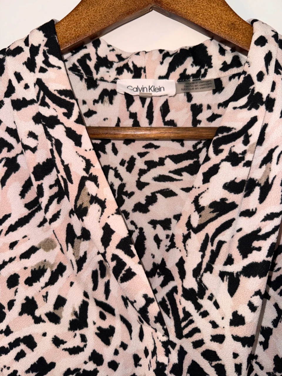 Calvin Klein Sleeveless Print Blouse - photo 5