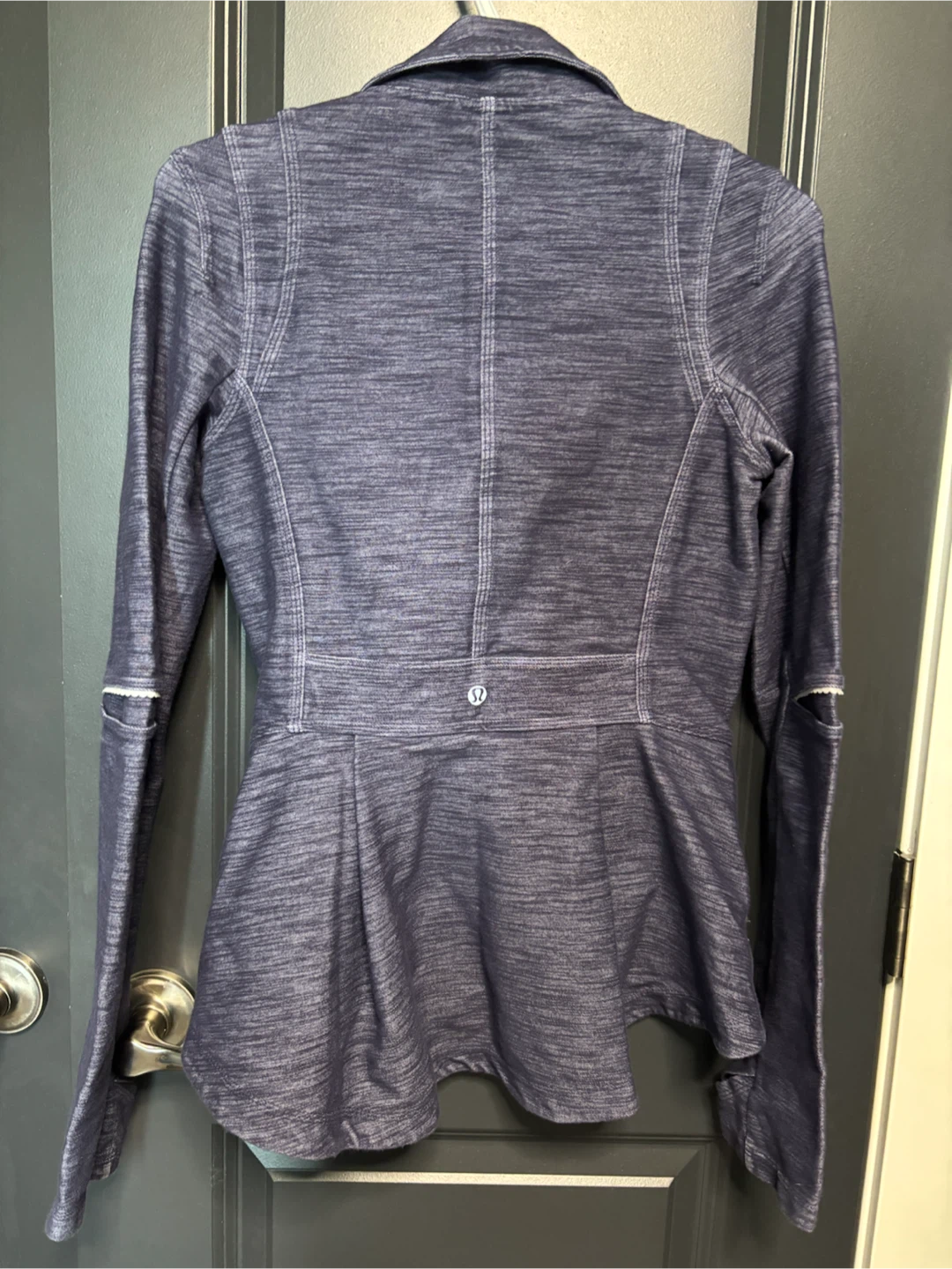 Lululemon Asymmetrical Zip Jacket - photo 4
