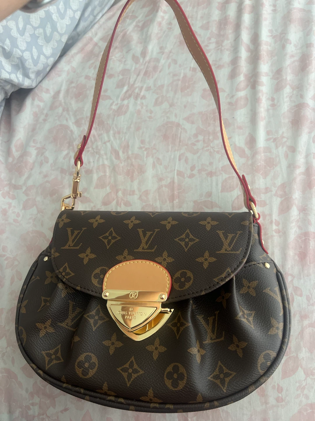 Louis Vuitton Monogram Shoulder Bag