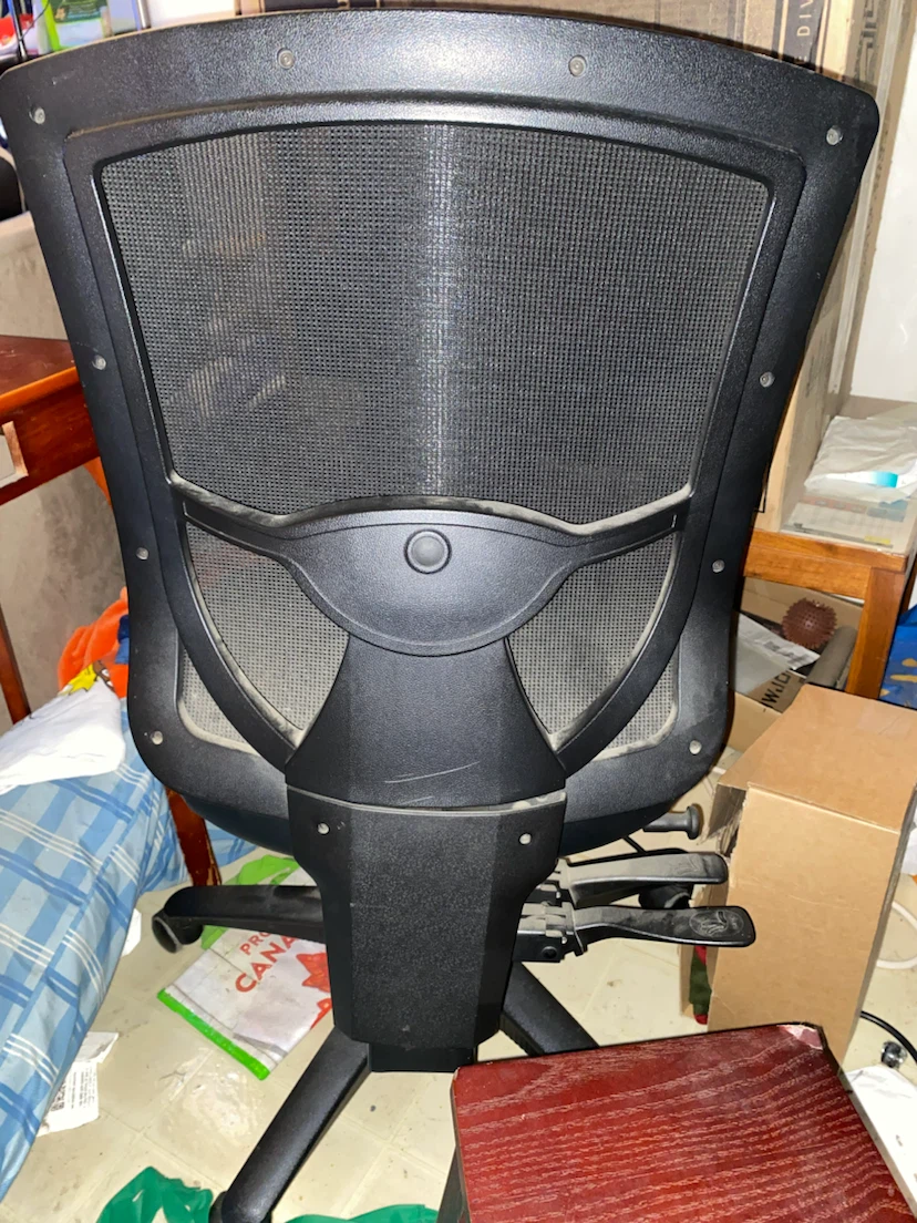 Black Mesh Office Chair - photo 2