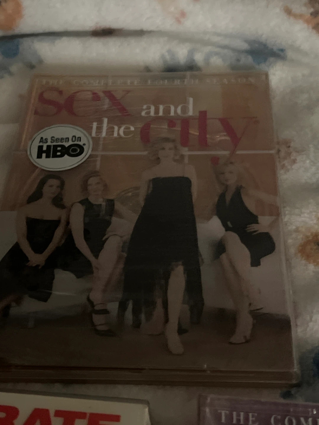 Sex and the City Complete Seasons 3 & 4 DVD Set - photo 3