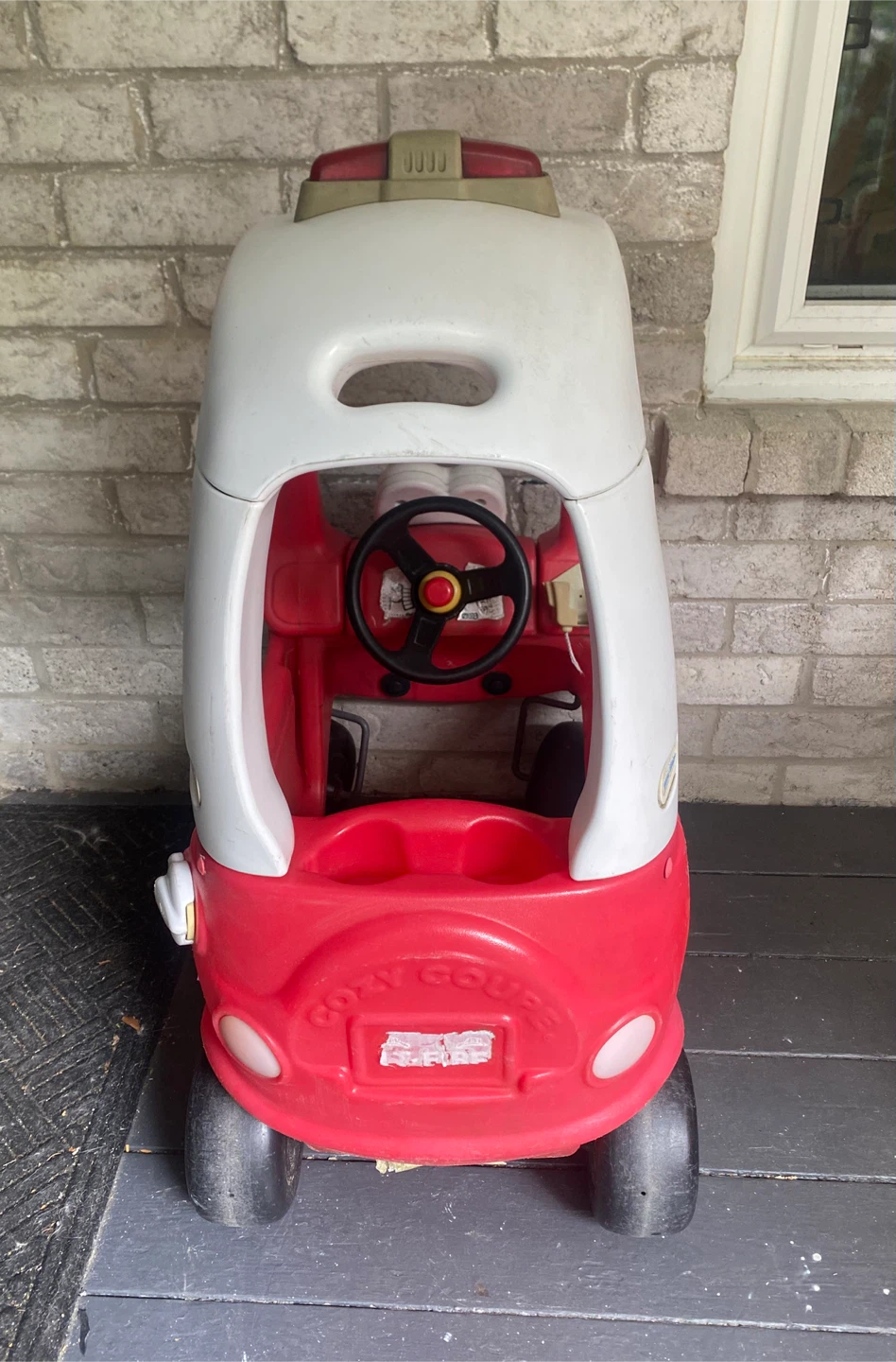 Little Tikes ride & rescue cozy coupe car - photo 4