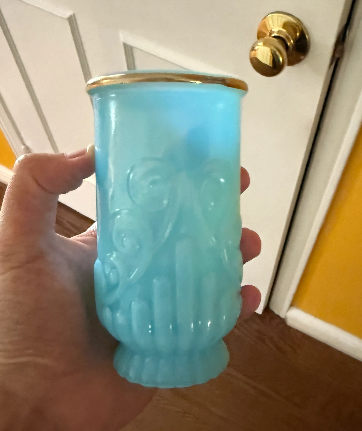 Vintage AVON Bristol Blue Art Deco Glass Vase - Collectible - photo 2