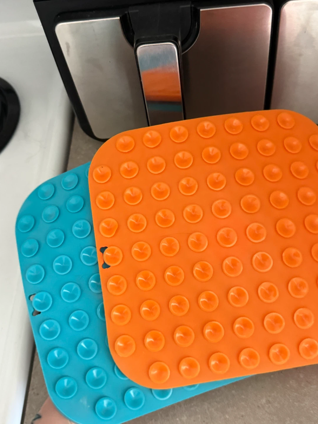 Set of 2 Silicone Dog Lick Mats - photo 2