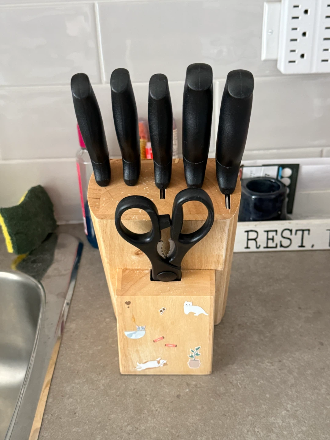 Wooden Knife Block Set with 5 Knives and Scissors