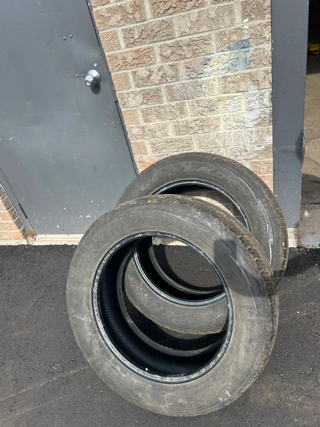 Goodyear Wrangler All-Terrain Adventure Tires (Set of 2)