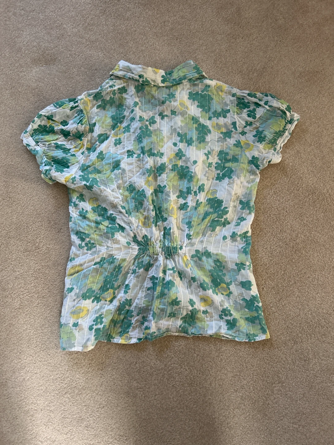 Vintage Floral Button-Up Blouse - photo 2