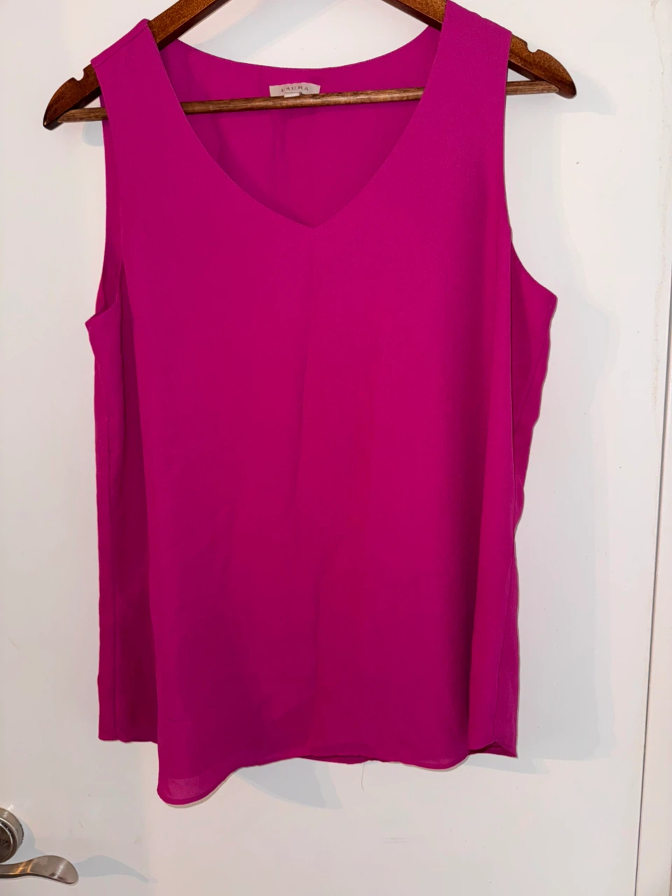 Laura Pink V-Neck Sleeveless Top - Size 6 - photo 2