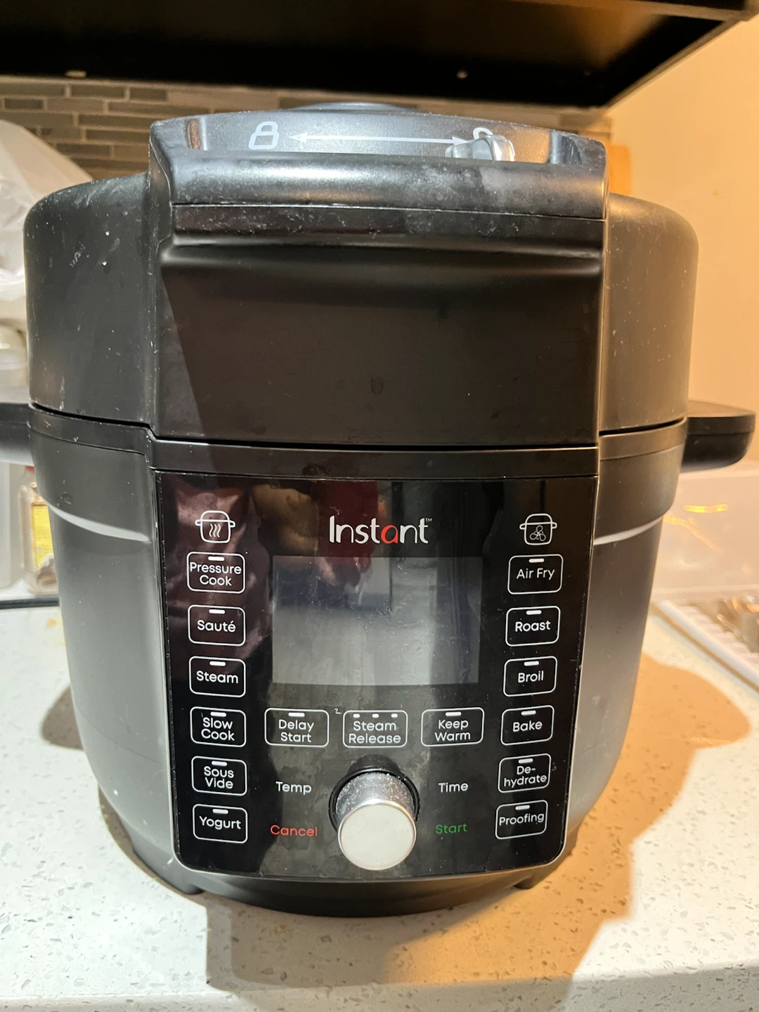 Instant Pot Duo Crisp 6.5 Quart Pressure Cooker