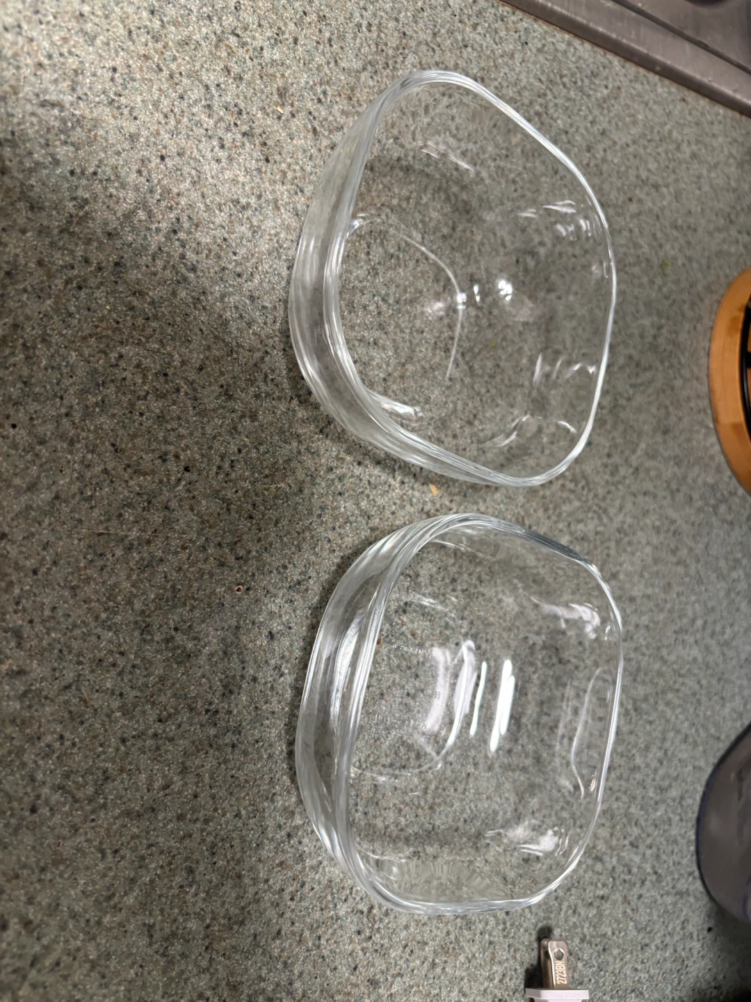 Various kitchen items and utensils - photo 4
