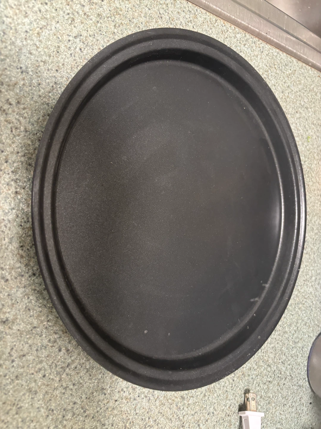 Various kitchen items and utensils - photo 5