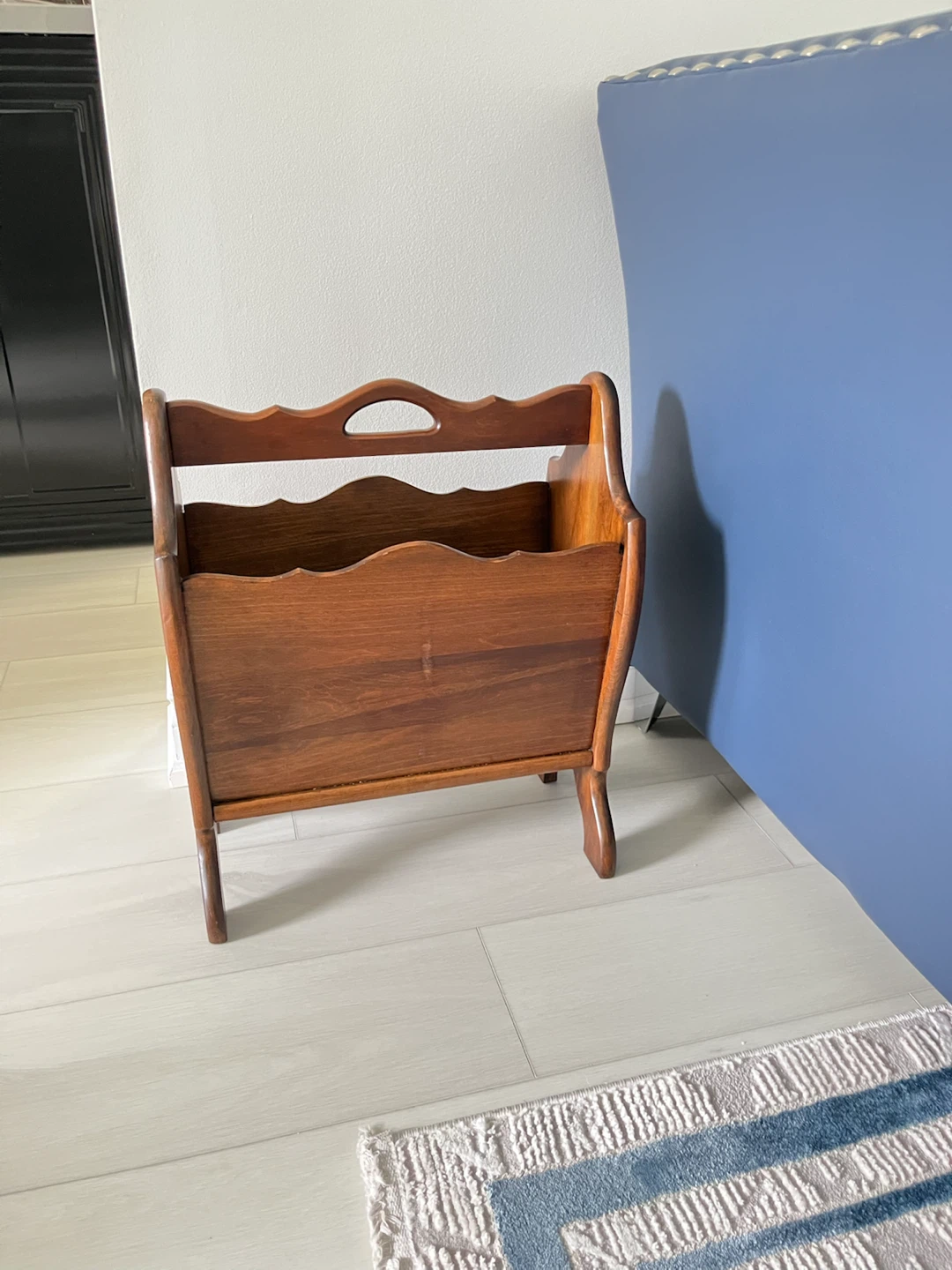 Vintage Walnut Magazine Caddy - photo 2