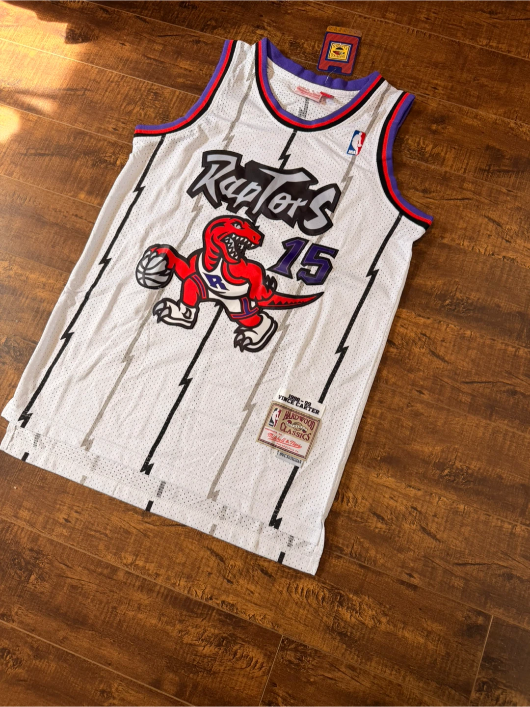 Toronto Raptors Jersey Vince Carter Vintage White Medium & Large