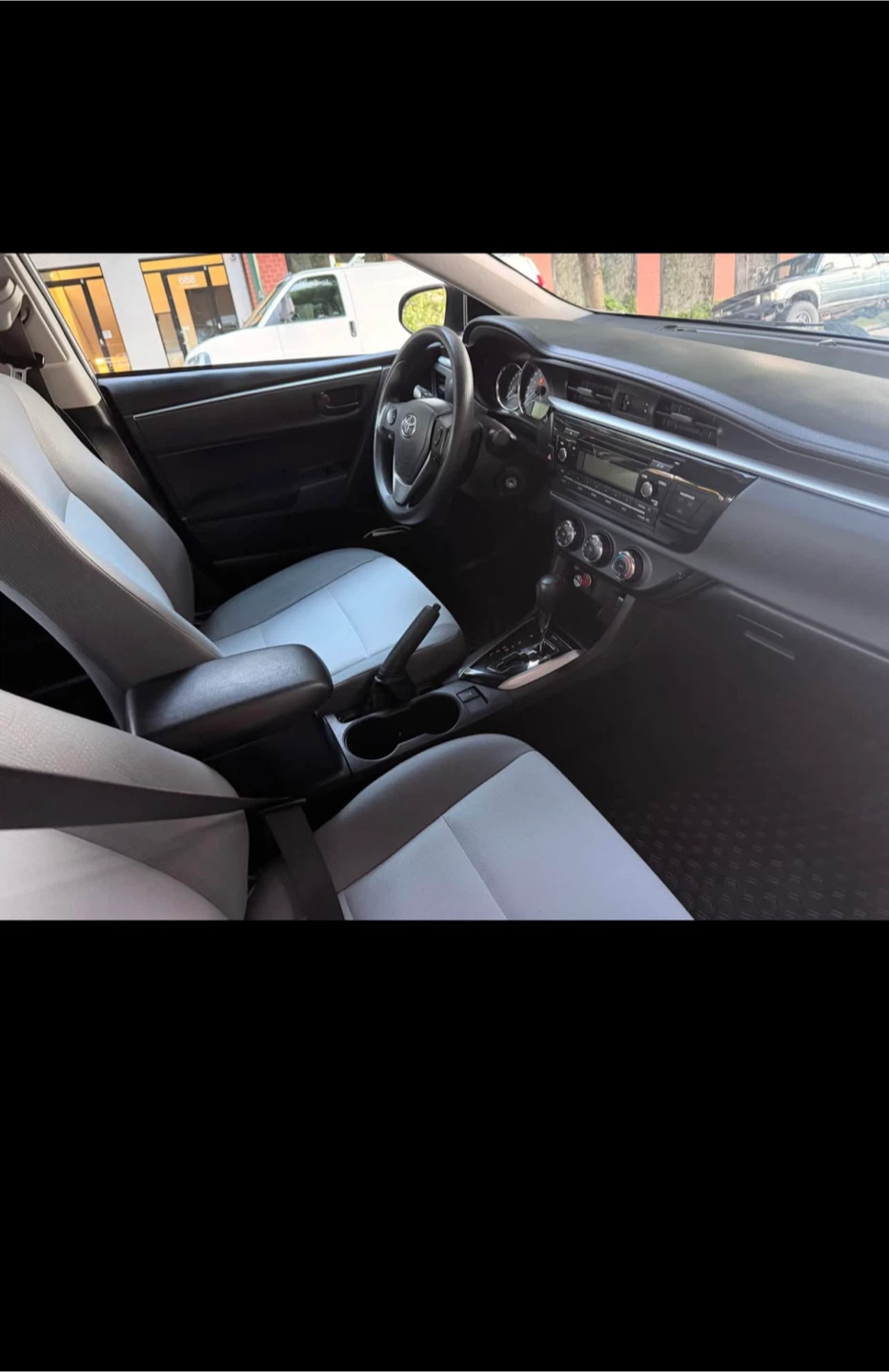 Toyota corolla 2015 | clean title