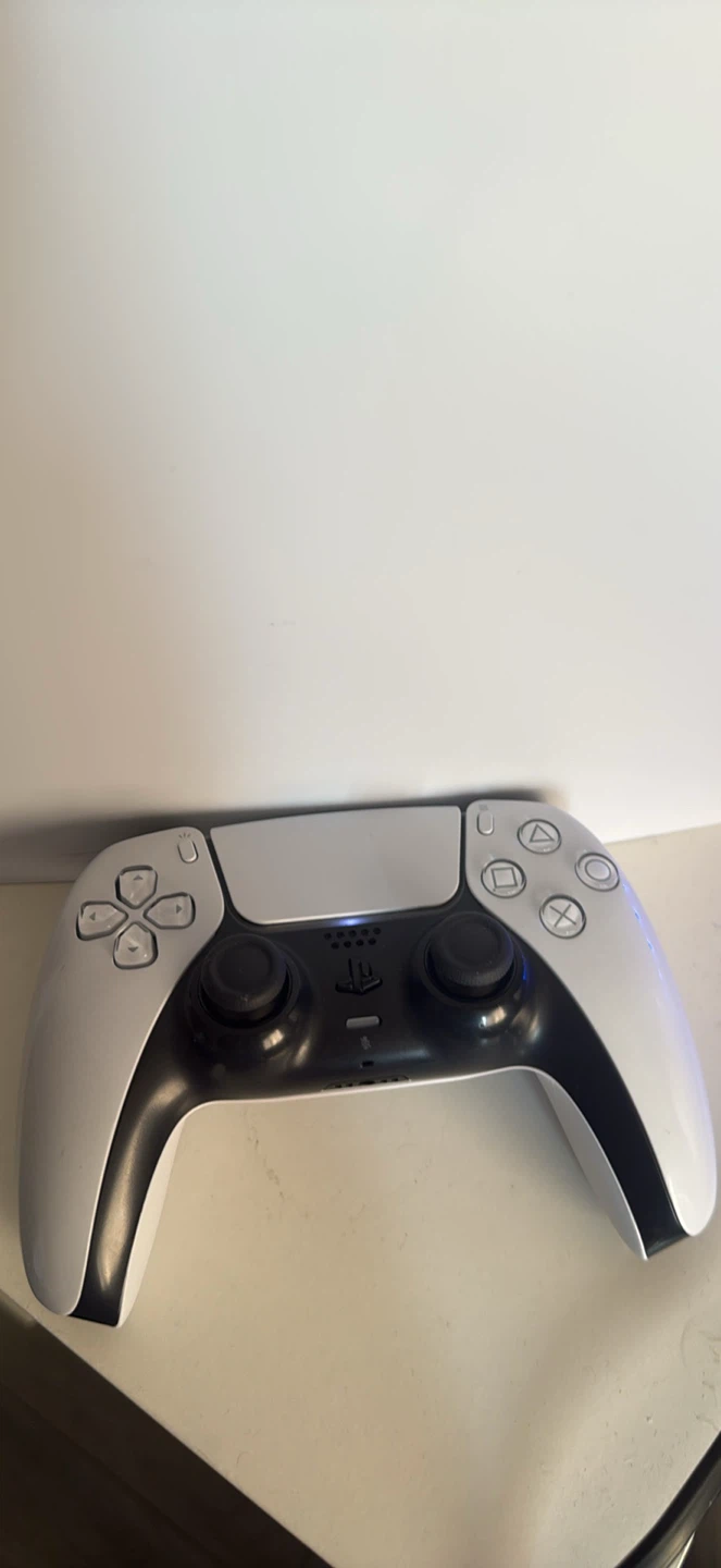Ps5 + controller ( price negotiable) - photo 4