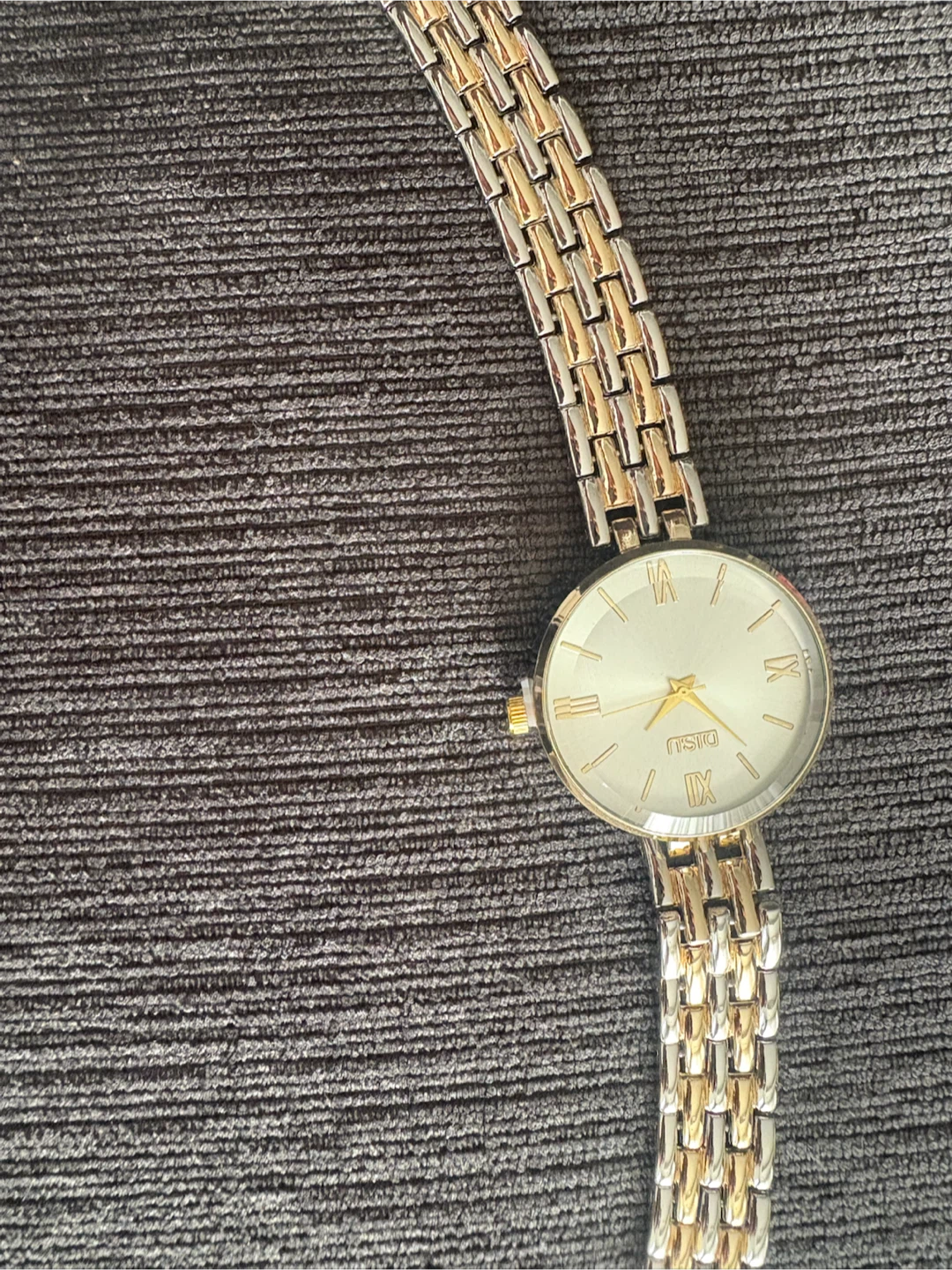 DISU Two-Tone Watch - photo 3