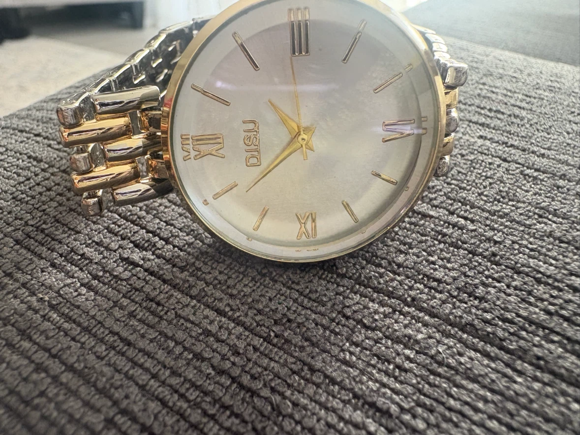 DISU Two-Tone Watch - photo 4